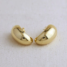 Load image into Gallery viewer, CAMPFIRE COUTURE 18K GOLD FILLED DOME EARRINGS