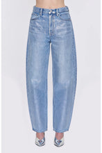 Load image into Gallery viewer, PISTOLA WES HIGH RISE BARREL JEANS - SPELLBOUND