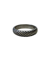 Load image into Gallery viewer, JW STERLING SILVER THIN DIAGONAL LINES RING