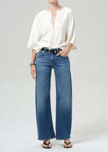 Load image into Gallery viewer, CITIZENS OF HUMANITY NORA TROUSER LEG