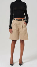 Load image into Gallery viewer, CITIZENS OF HUMANITY CARA CROPPED PLEATED SHORT