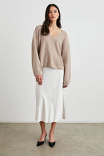 Load image into Gallery viewer, RAILS HOLLYN SWEATER - HEATHER OATMEAL