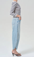 Load image into Gallery viewer, CITIZENS OF HUMANITY TULIP JEAN