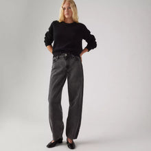 Load image into Gallery viewer, LEVI’S BAGGY DAD JEANS - SATIN SPATS