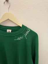 Load image into Gallery viewer, GREEN EMBROIDERED SANDPOINT SWEATSHIRT