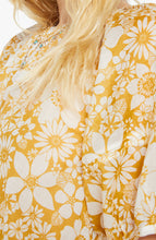 Load image into Gallery viewer, MOTHER THE PARTY IN THE BACK SHIRT - FLORAL NOTES