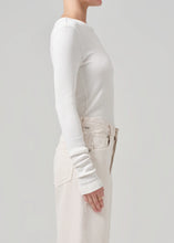 Load image into Gallery viewer, CITIZENS OF HUMANITY BINA CREWNECK - PASHMINA