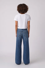 Load image into Gallery viewer, AMO FRIDA JEANS - ADMIRE