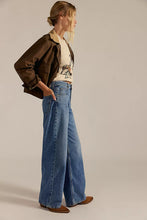 Load image into Gallery viewer, FREE PEOPLE NIA BOYFRIEND JEANS
