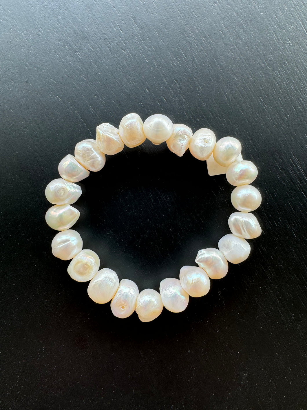 CHUNKY PEARL BRACELET