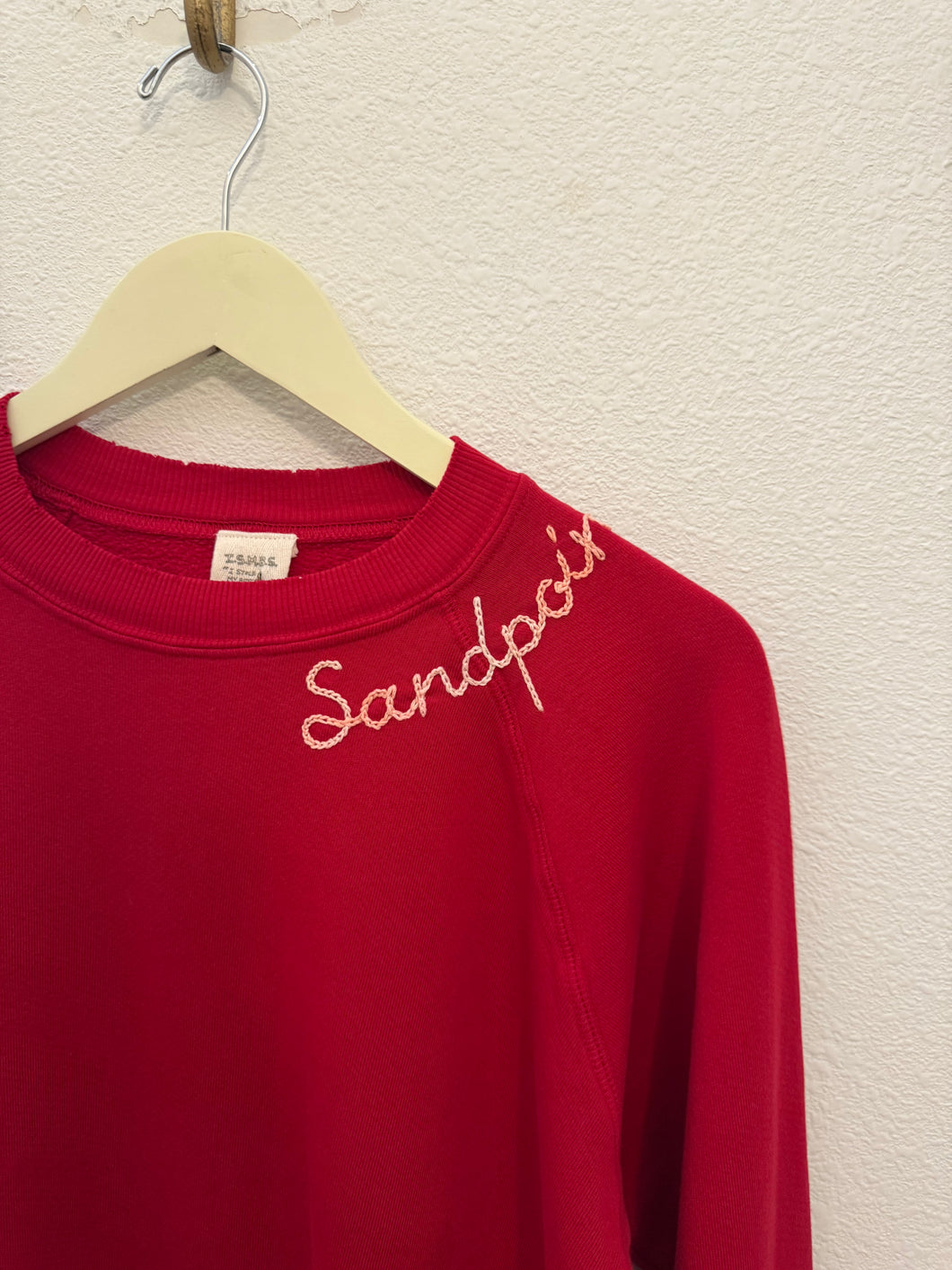 RED EMBROIDERED SANDPOINT SWEATSHIRT