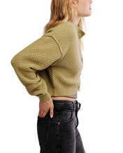 Load image into Gallery viewer, FREE PEOPLE LILA CARDI - WHISPERING WILLOW

