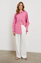 Load image into Gallery viewer, RAILS ELSA SHIRT - HIBISCUS WHITE STRIPE
