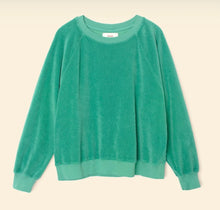 Load image into Gallery viewer, XIRENA HOPPER SWEATSHIRT
