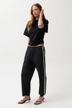 Load image into Gallery viewer, PISTOLA BODIE SPORT PANT
