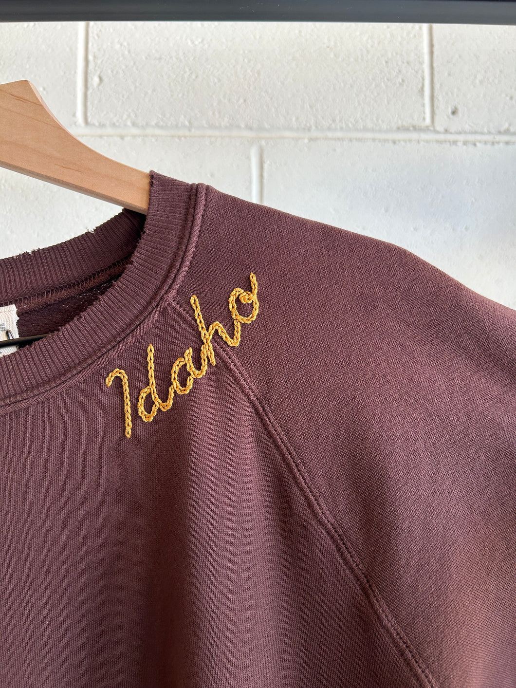 BROWN EMBROIDERED IDAHO SWEATSHIRT