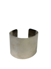 Load image into Gallery viewer, JW STERLING SILVER LARGE SMOOTH CUFF BRACELET
