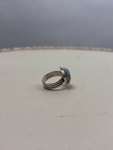 Load image into Gallery viewer, JW STERLING SLIVER ROUND BLUE-BLACK TURQUOISE RING – SIZE 9
