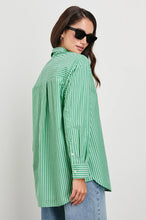 Load image into Gallery viewer, RAILS ELSA SHIRT - KELLY WHITE STRIPE
