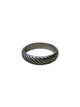 Load image into Gallery viewer, JW STERLING SILVER THIN DIAGONAL LINES RING
