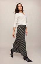 Load image into Gallery viewer, Z SUPPLY EUROPA PLAID SKIRT
