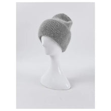 Load image into Gallery viewer, PISSENLIT ANGORA BEANIE

