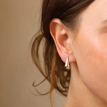 Load image into Gallery viewer, CAMPFIRE COUTURE 18K GOLD FILLED 15MM TEARDROP STUD EARNINGS

