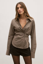 Load image into Gallery viewer, BAYSE TILDA SHIRT
