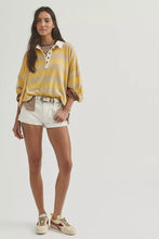 Load image into Gallery viewer, FREE PEOPLE AUGGIE TEE - OAT LATTE / YELLOW FINCH
