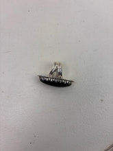 Load image into Gallery viewer, JW STERLING SILVER BLACK ONYX RING – SIZE 8
