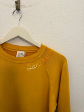 Load image into Gallery viewer, YELLOW EMBROIDERED SANDPOINT SWEATSHIRT
