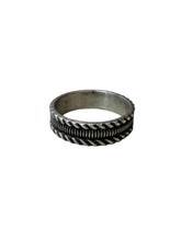 Load image into Gallery viewer, JW STERLING SILVER MULTI LINE TEXTURE RING
