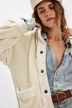 Load image into Gallery viewer, FREE PEOPLE CUTE IN THIS CARDI
