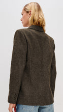 Load image into Gallery viewer, RAILS JAC BLAZER - CAMEL BLACK HERRINGBONE
