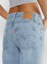 Load image into Gallery viewer, LEVI’S DAD JEANS
