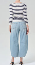 Load image into Gallery viewer, CITIZENS OF HUMANITY TULIP JEAN
