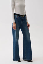 Load image into Gallery viewer, PISTOLA VIVIAN MIDRISE WIDE LEG
