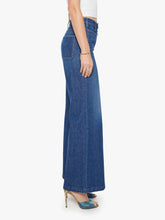 Load image into Gallery viewer, MOTHER THE PATCH POCKET HUSTLER ROLLER EXPOSED ZIP HEEL
