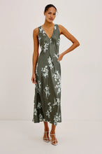 Load image into Gallery viewer, RAILS CAMELLIA DRESS
