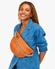 Load image into Gallery viewer, CLARE V. GRANDE FANNY PURSE
