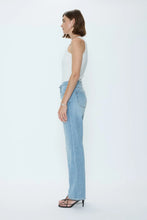 Load image into Gallery viewer, PISTOLA ISSA MID RISE RELAXED STRAIGHT
