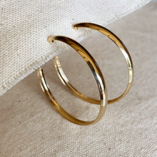 Load image into Gallery viewer, CAMPFIRE COUTURE 18K GOLD FILLED HOLLOW C HOOP EARRINGS
