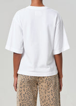 Load image into Gallery viewer, CITIZENS OF HUMANITY GOLDIE TEE - SOFT WHITE
