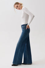 Load image into Gallery viewer, PISTOLA VIVIAN MIDRISE WIDE LEG

