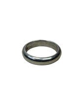 Load image into Gallery viewer, JW STERLING SILVER THIN DONUT RING
