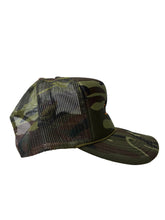 Load image into Gallery viewer, IDAHO CAMO TRUCKER HATS
