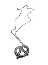 Load image into Gallery viewer, JW STERLING SILVER TEXTURED PRETZEL CHARM NECKLACE – 20"
