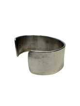 Load image into Gallery viewer, JW STERLING SILVER TURQUOISE CUFF BRACELET
