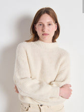 Load image into Gallery viewer, AMERICAN VINTAGE SWEATER EAST MELANGE PEARL
