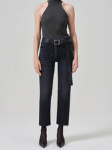 Load image into Gallery viewer, CITIZENS OF HUMANITY PALMA STRAIGHT JEANS

